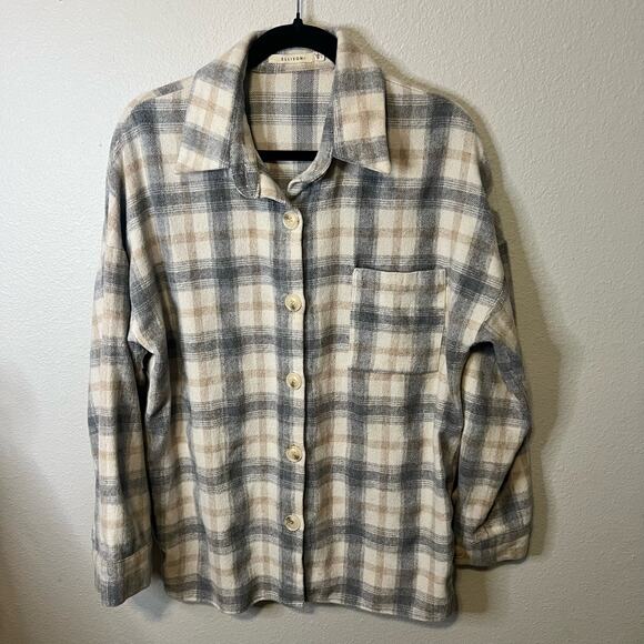 Ellison Gray and Beige Plaid Shacket Size Large - Picture 1 of 5